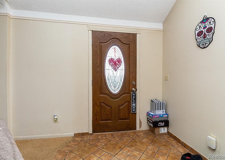 3513 Grange Hall Rd, Holly, MI 48442 MLS 20230029918 Zillow