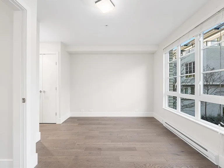 238 W 62nd Ave #6 — Photo 14