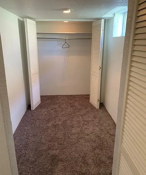 large study/open area with additional closet space