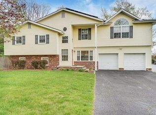 853 Girard Rd, Toms River, NJ 08753