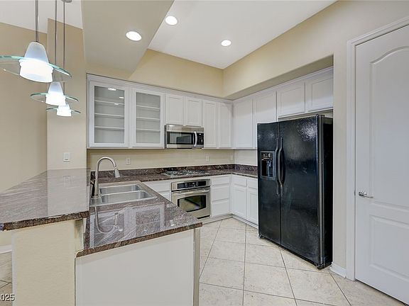 4th image of 50 E Serene Ave Unit 420