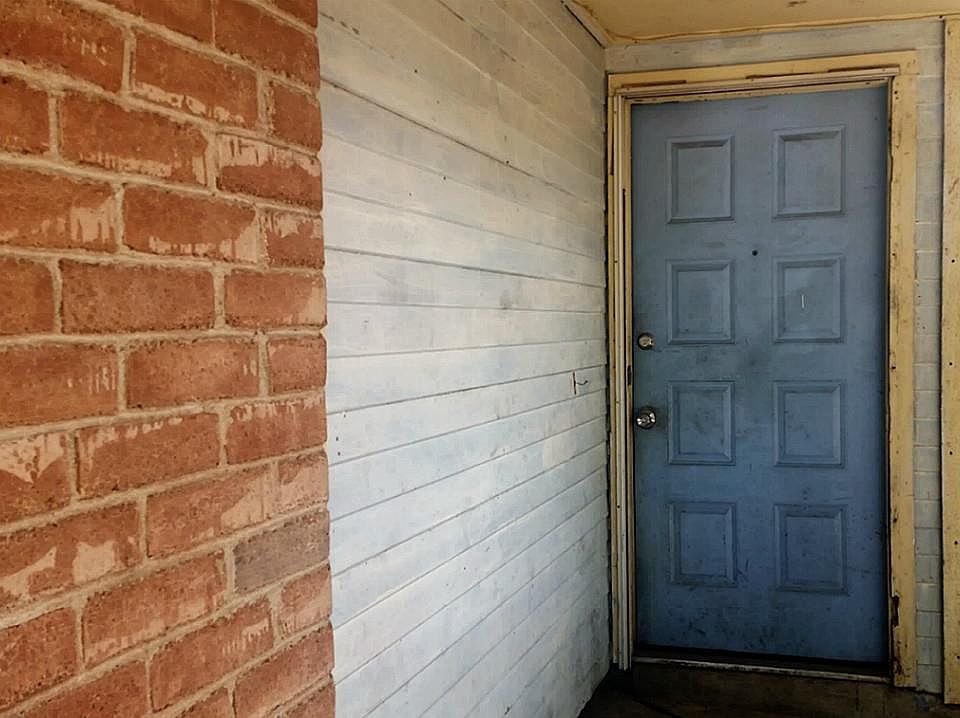 1st image of 11017 Crinkleawn Dr