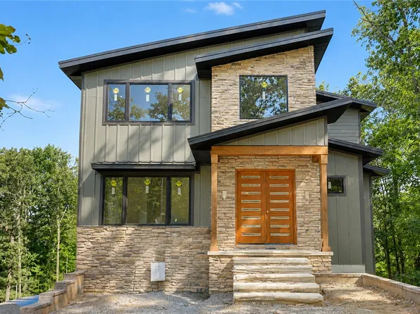 48 Chatburn Dr, Bella Vista, AR 72715