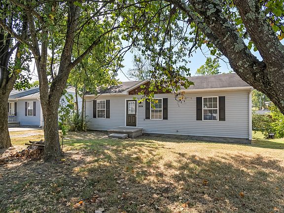 3rd image of 2674 Old Matthews Rd