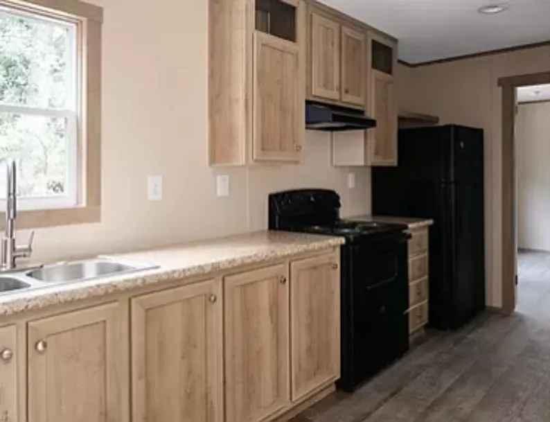 3 bed, 2.0 bath, 1100 sqft, $1,399 — Photo 2