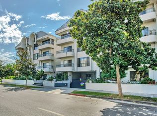 221 S Gale Dr UNIT 102, Beverly Hills, CA 90211
