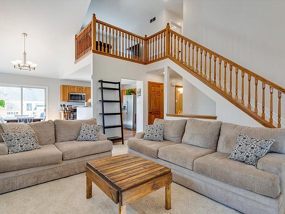 5th image of 5829 Westbank Dr