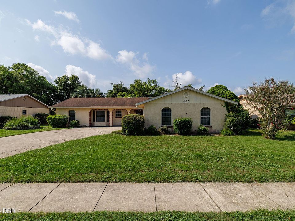 1st image of 229 Georgetowne Blvd