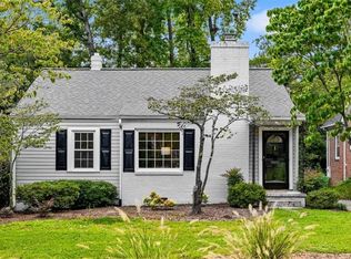 212 Kensington Rd, Greensboro, NC 27403