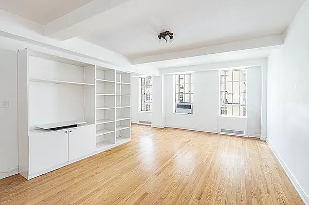 1st image of 353 W 56th St APT 6I