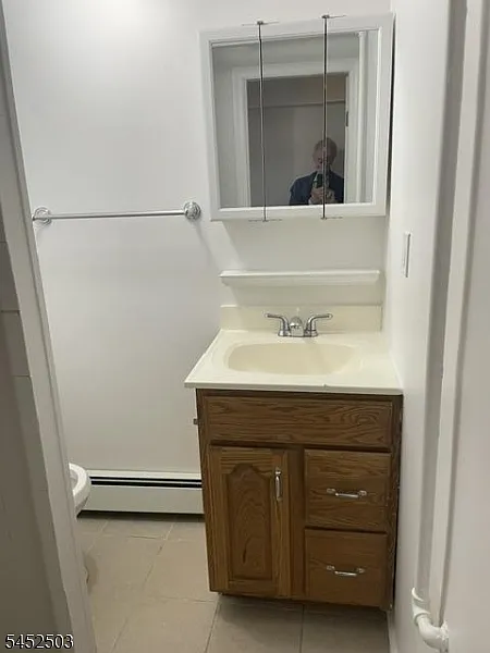 1 bed, 1.0 bath, $1,600 — Photo 4