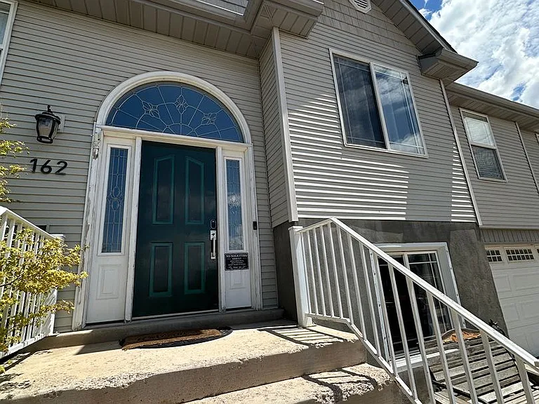 162 N 2475 W — Photo 21