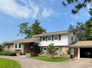 216 Brockville St, Smiths Falls, ON K7A3Z4
