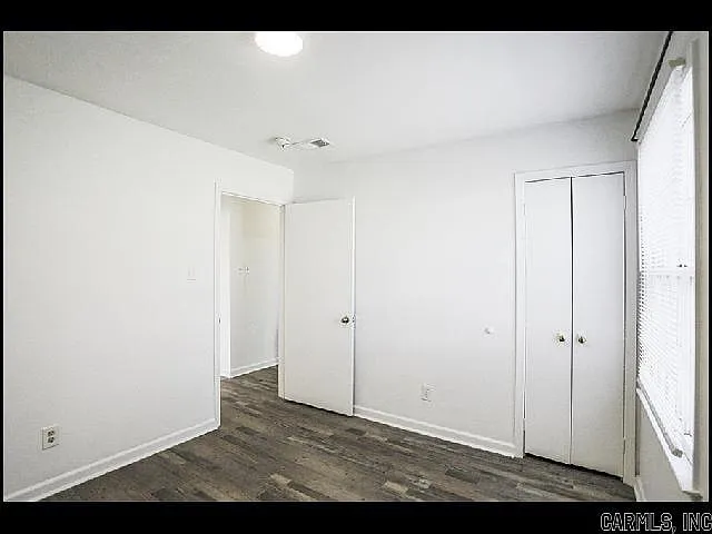 7202 Illinois St — Photo 10