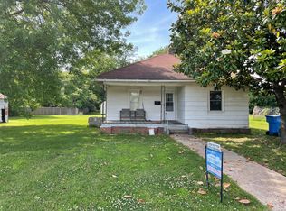 907 W 1st St, Corning, AR 72422