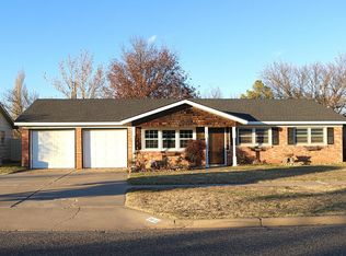 2812 W 19th St, Plainview, TX 79072