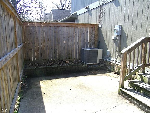 4th image of 4278 Woodsage Trce