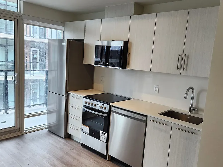 861 Sheppard Ave W #62 — Photo 4