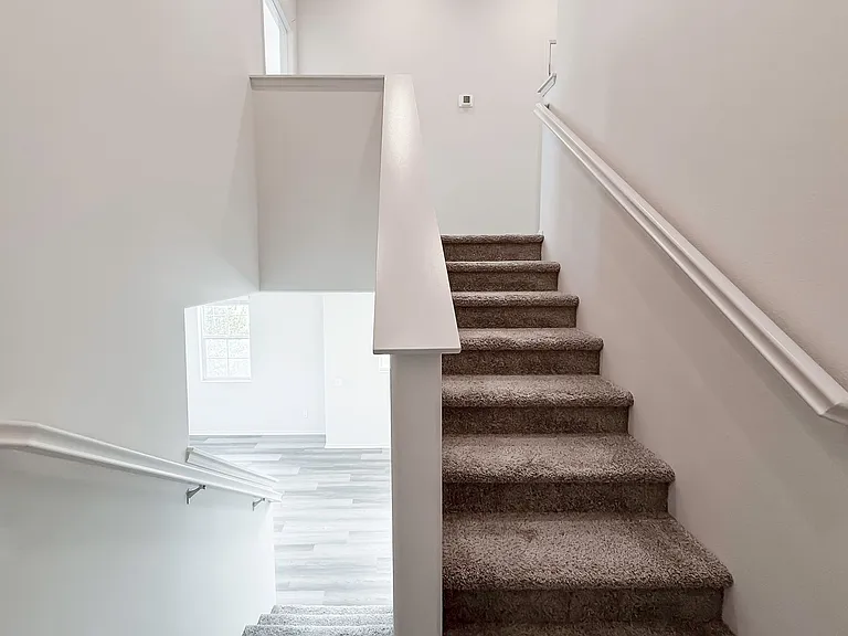 28076 Melrose Dr — Photo 40
