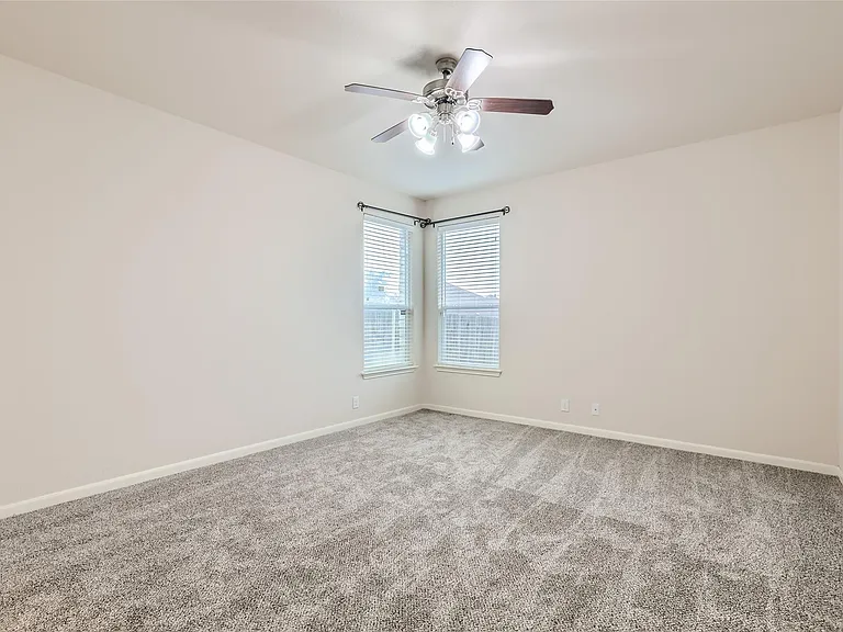 1905 Laminar Creek Rd — Photo 11