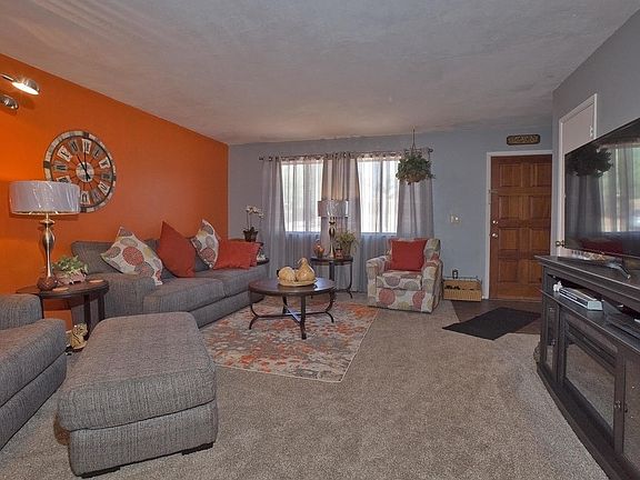 3rd image of 9133 E Princess Dr