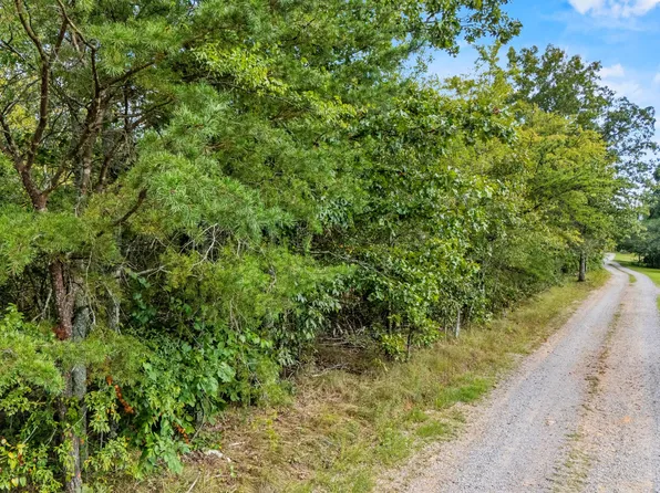 0 Rock Creek Rd, Trenton, GA 30752