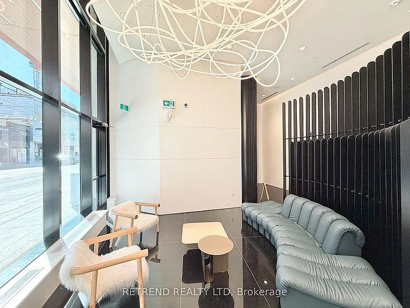 280 Dundas (The Artistry Condos) — Photo 3