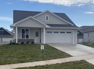 N9320 Gemstone Ct, Appleton, WI 54915