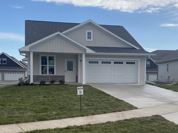 N9320 Gemstone Ct, Appleton, WI 54915