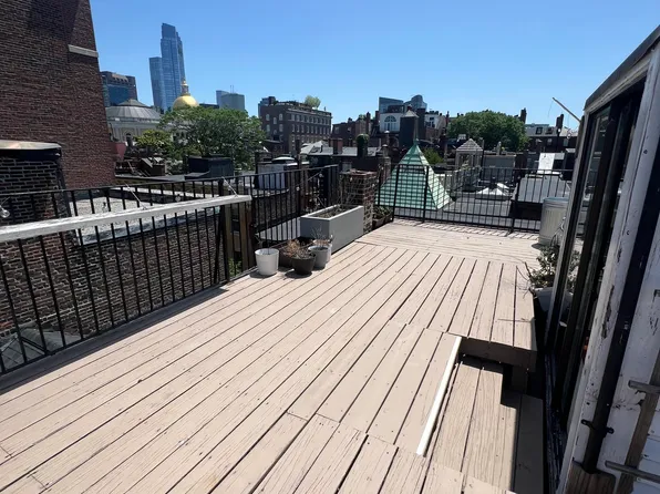 33 Myrtle St APT 5, Boston, MA 02114