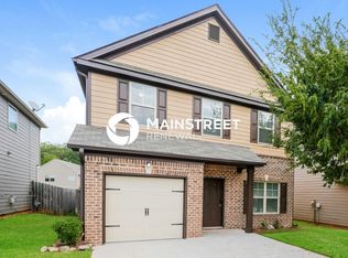 5907 Grande River Rd, College Park, GA 30349