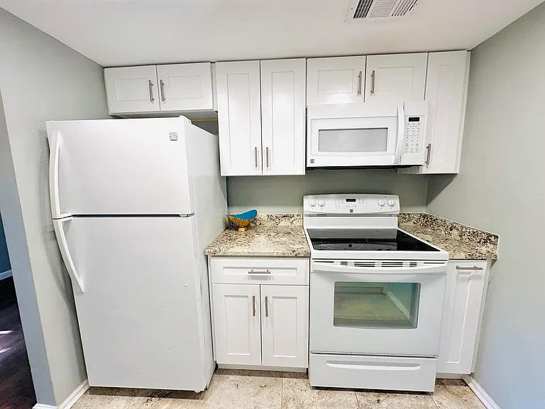 4725 Christa Ct #329 — Photo 8
