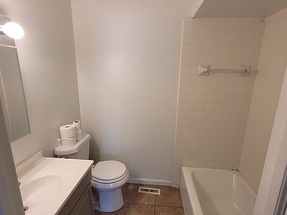 4th image of 4201 Burchfield Dr #4201