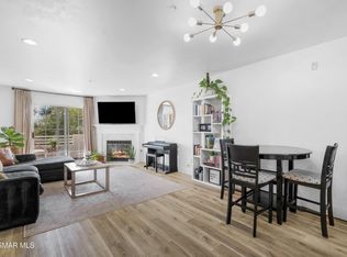 2713 Antonio Dr Unit 210, Camarillo, CA 93010