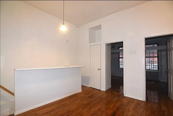 Rented by The Agency | media 14