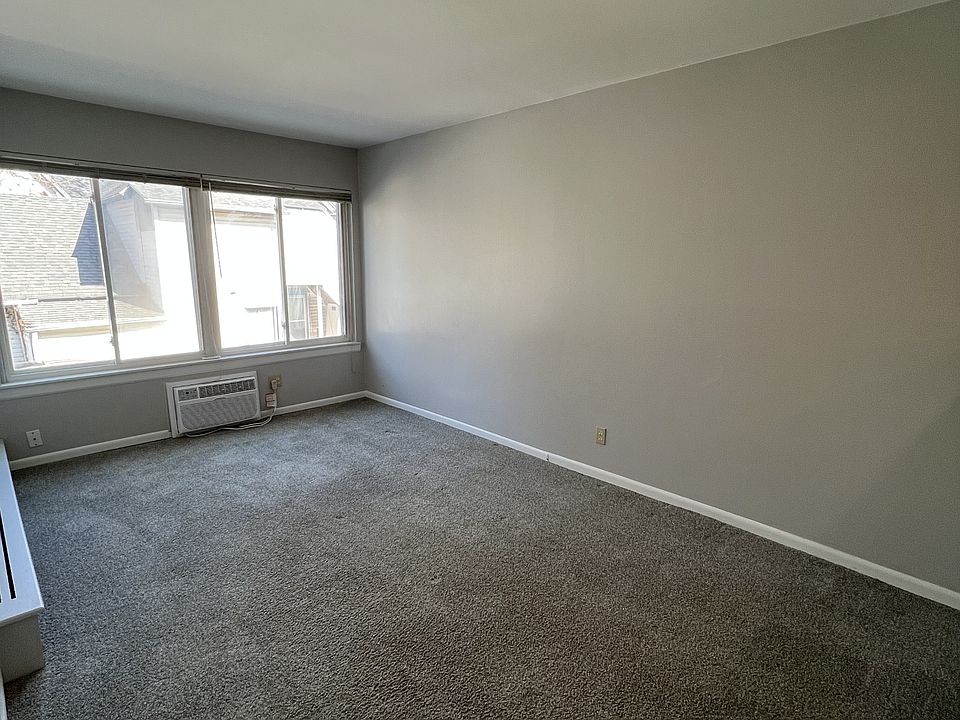 1st image of 335 E Saint Joseph St #11371550
