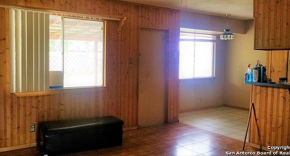 3rd image of 7134 Woodgate Dr
