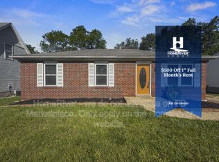 12426 Somerset Dr, Louisville, KY 40229