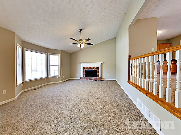 247 Stevenson Trl — Photo 5