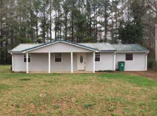 1009 Joe Wheeler Dr, Tuscumbia, AL 35674