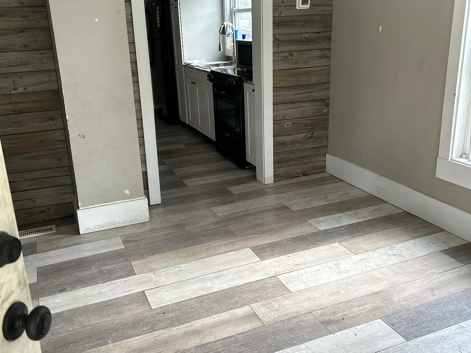 2 bed, 925 sqft, $1,075 — Photo 4