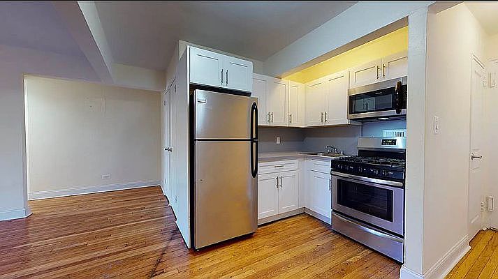 2nd image of 1413 Shore Pkwy #3C