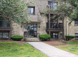 14 Tiffany Rd APT 2, Salem, NH 03079