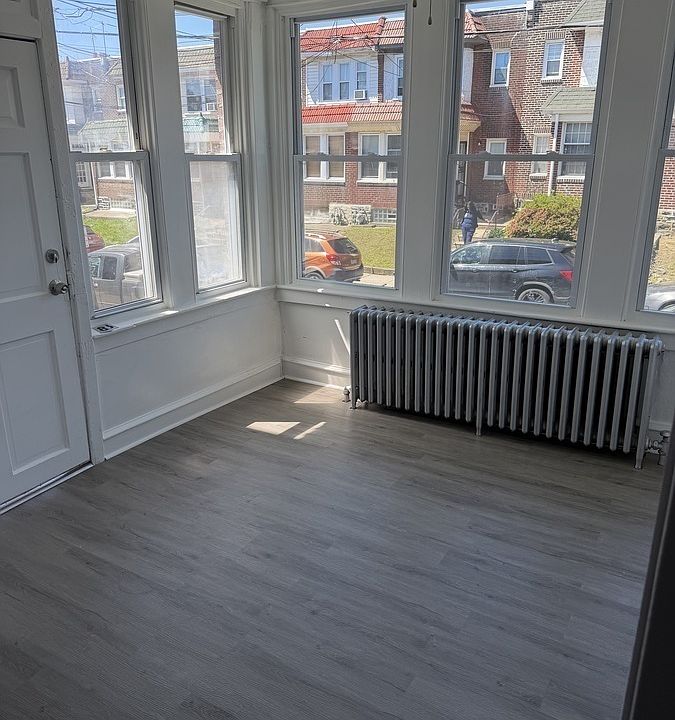 1st image of 83 Barker Ave