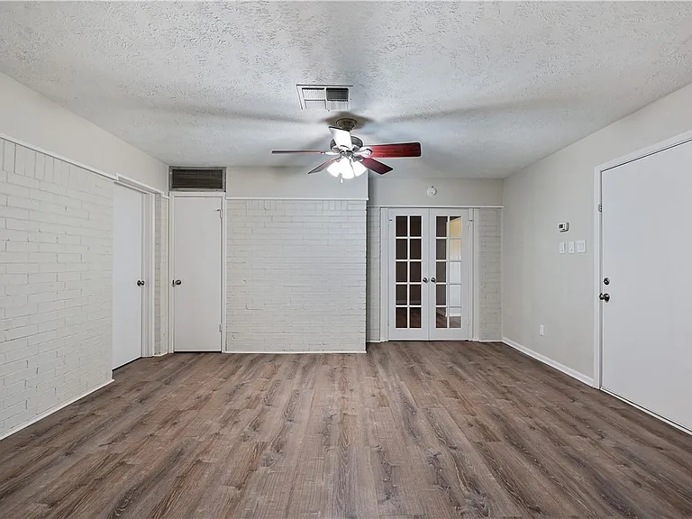 2003 Angelina Cir — Photo 19