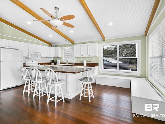 5th image of 29710 Bayshore Dr S