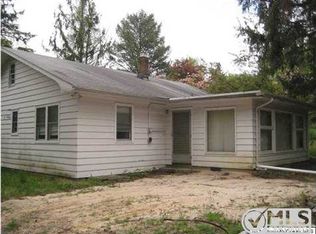 2040 Wayside Rd, Tinton Falls, NJ 07724