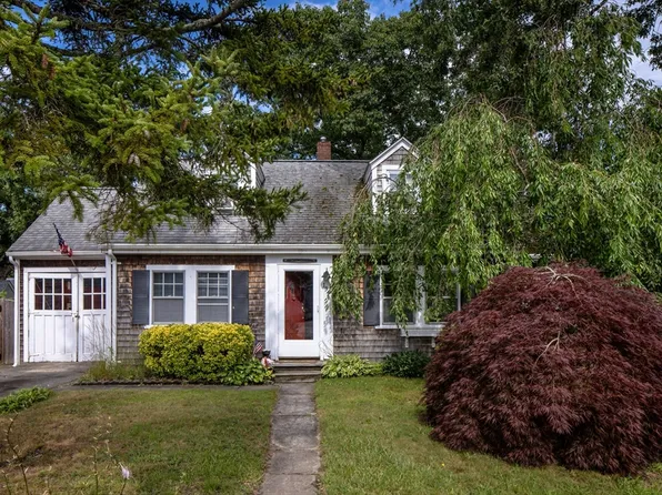 134 Swifts Beach Rd, Wareham, MA 02571