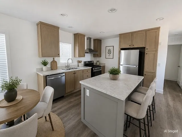 3 bed, 2.0 bath, 960 sqft, $1,850 — Photo 3