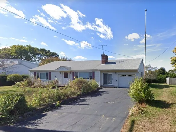 730 Trull Rd, Tewksbury, MA 01876